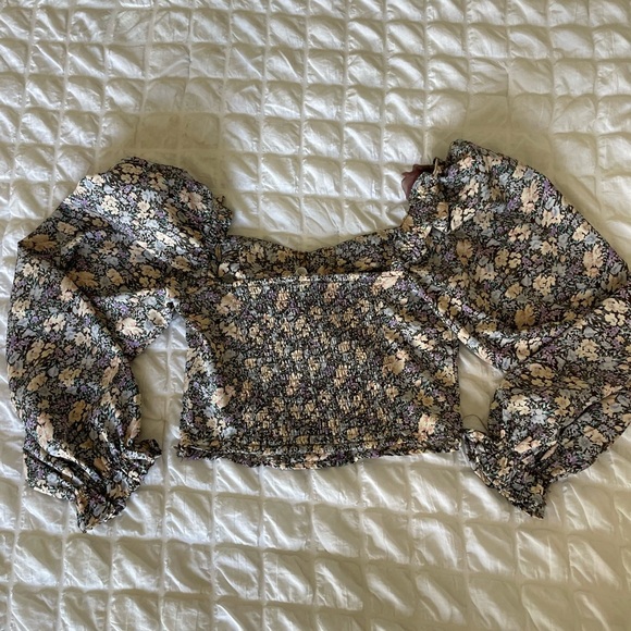 Astr floral crop top - Picture 9 of 9